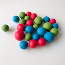 Load image into Gallery viewer, Edible Pearls/Blue/Red/Green
