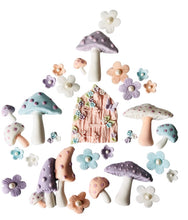 Load image into Gallery viewer, Fairy Door &amp; Toadstools Set
