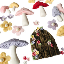 Load image into Gallery viewer, Fairy Door &amp; Toadstool set
